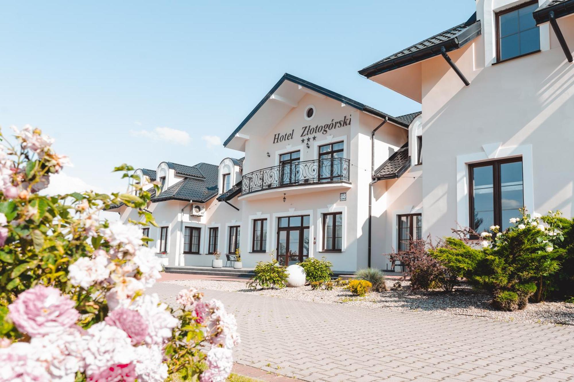 Hotel Zlotogorski Koscielec Экстерьер фото