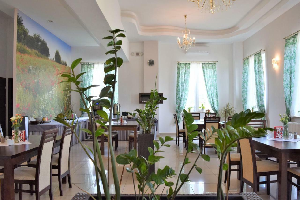 Hotel Zlotogorski Koscielec Экстерьер фото